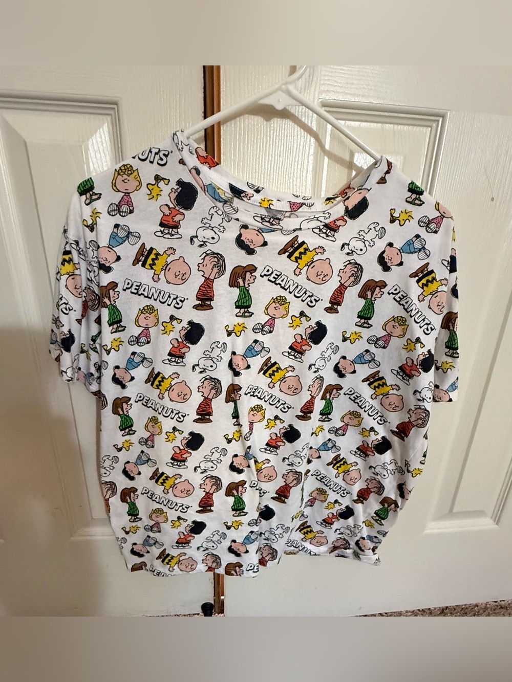 Peanuts All Over Print Snoopy Charlie Brown Graphic Tee Youth XL 15-17
